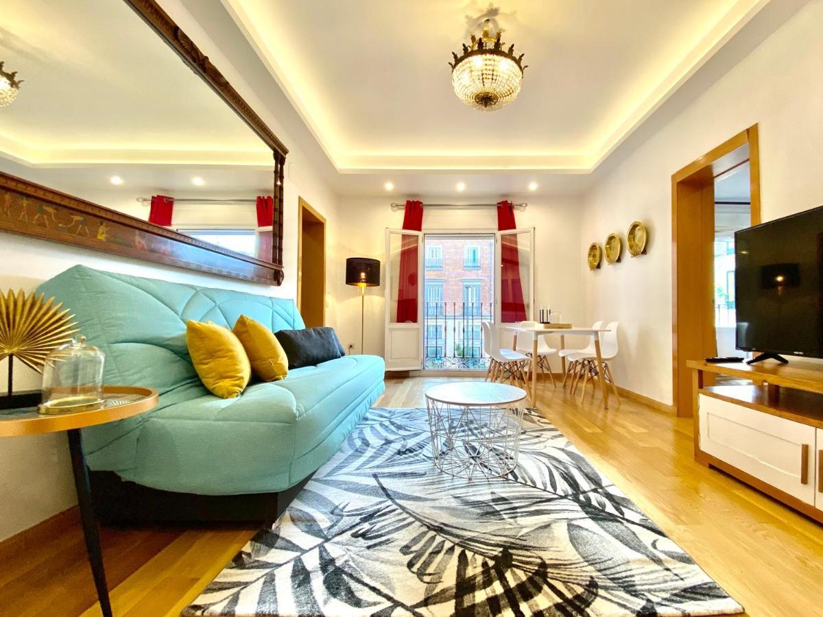Appartamento Charming Huertas II Madrid Esterno foto