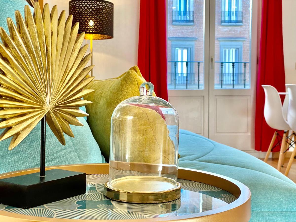 Appartamento Charming Huertas II Madrid Esterno foto